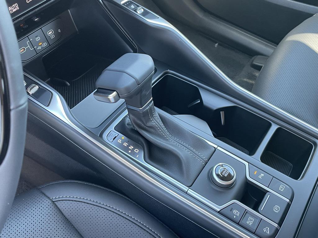 new 2026 Kia Sorento car, priced at $33,484