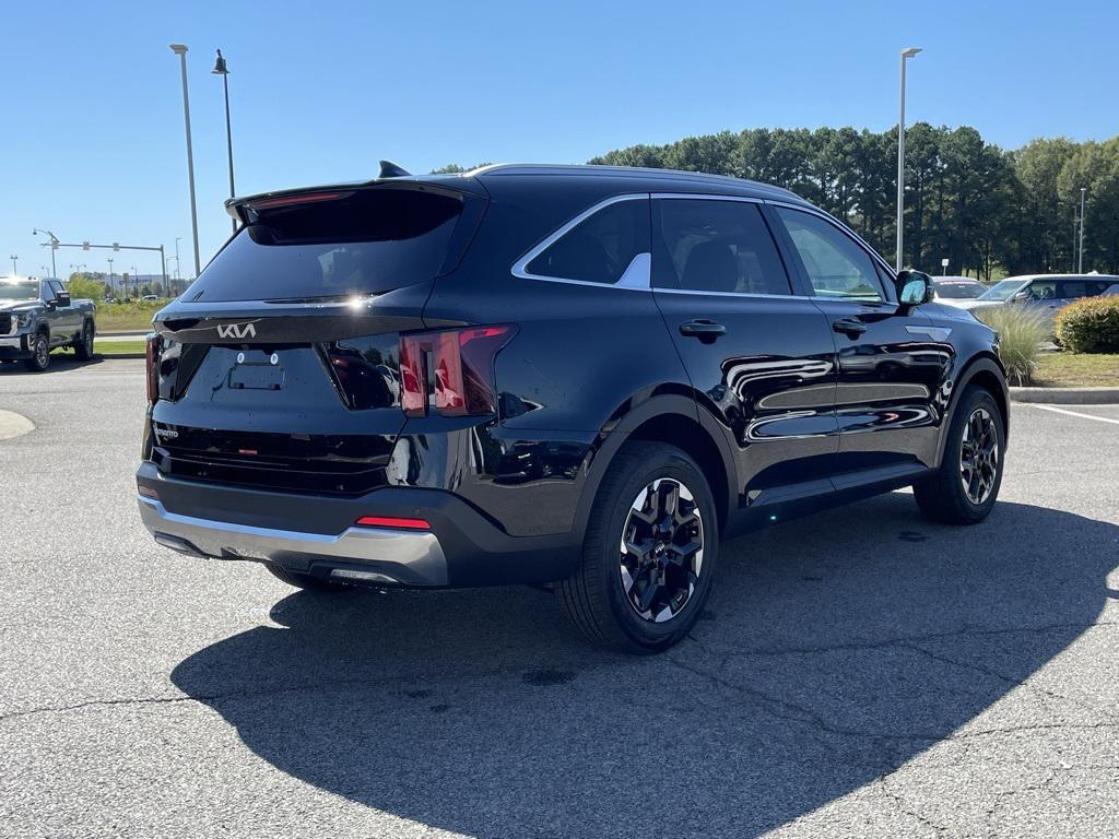 new 2026 Kia Sorento car, priced at $33,484