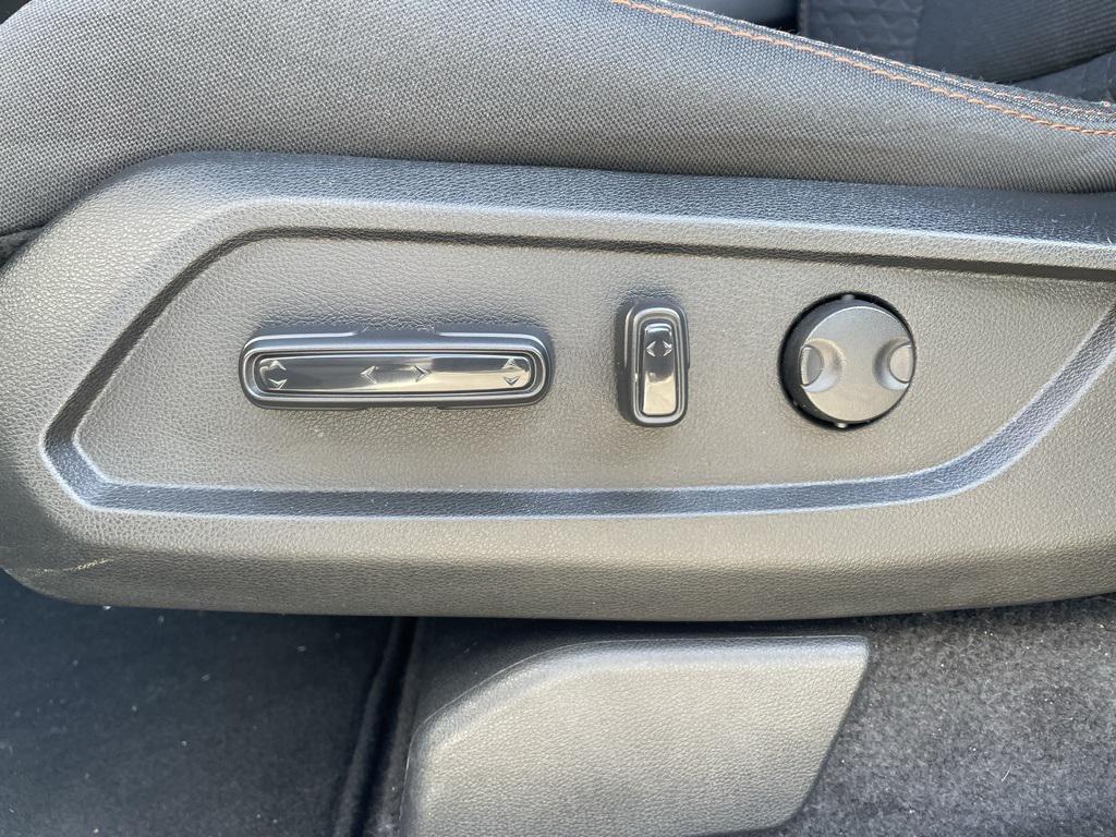 used 2025 Honda Pilot car, priced at $36,110