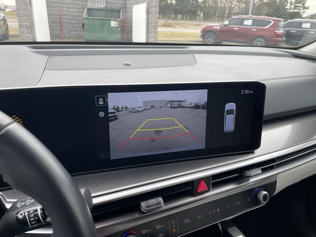 used 2025 Kia Sorento car, priced at $27,449