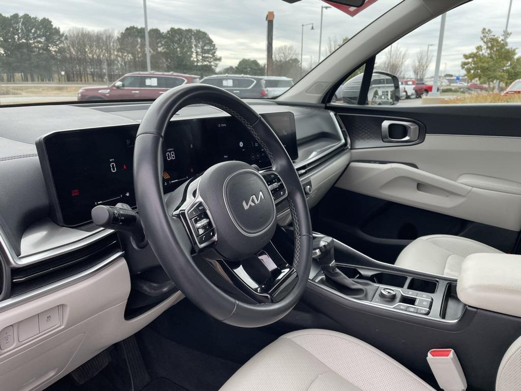 used 2025 Kia Sorento car, priced at $27,449