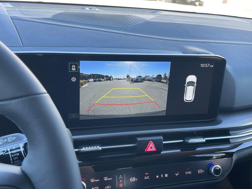 new 2026 Kia Sportage car, priced at $30,926