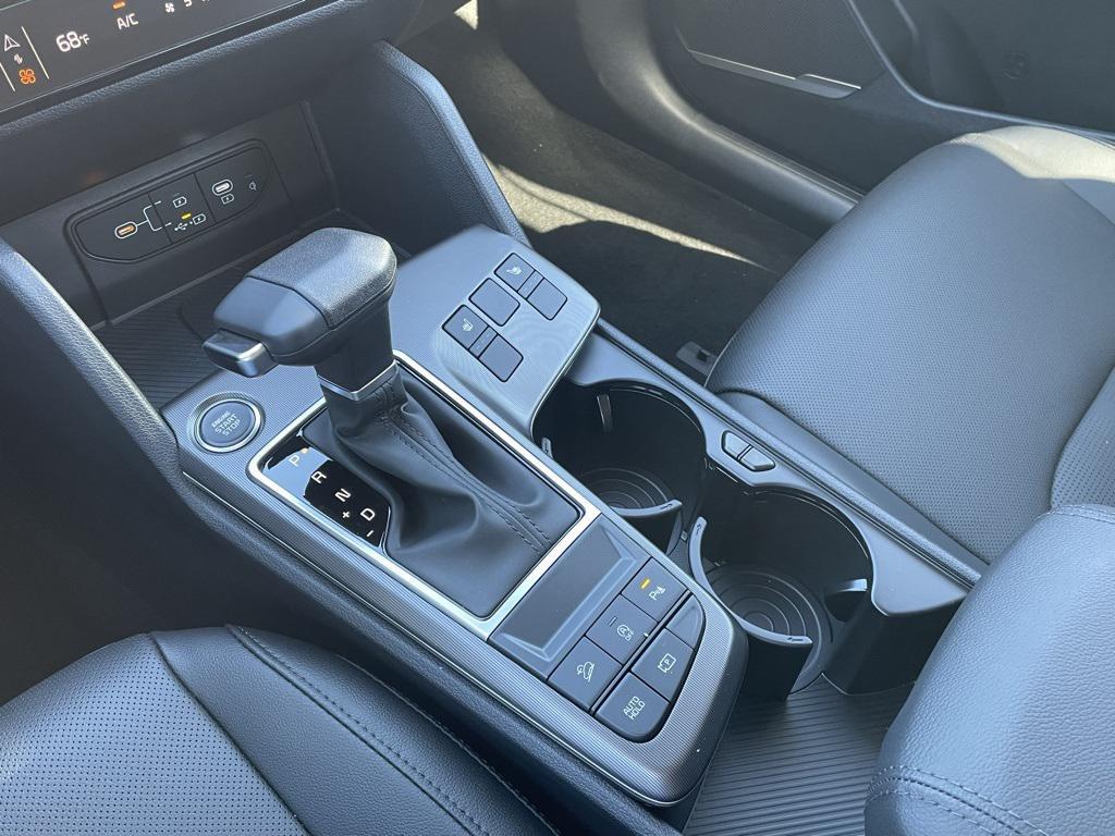 new 2026 Kia Sportage car, priced at $30,926
