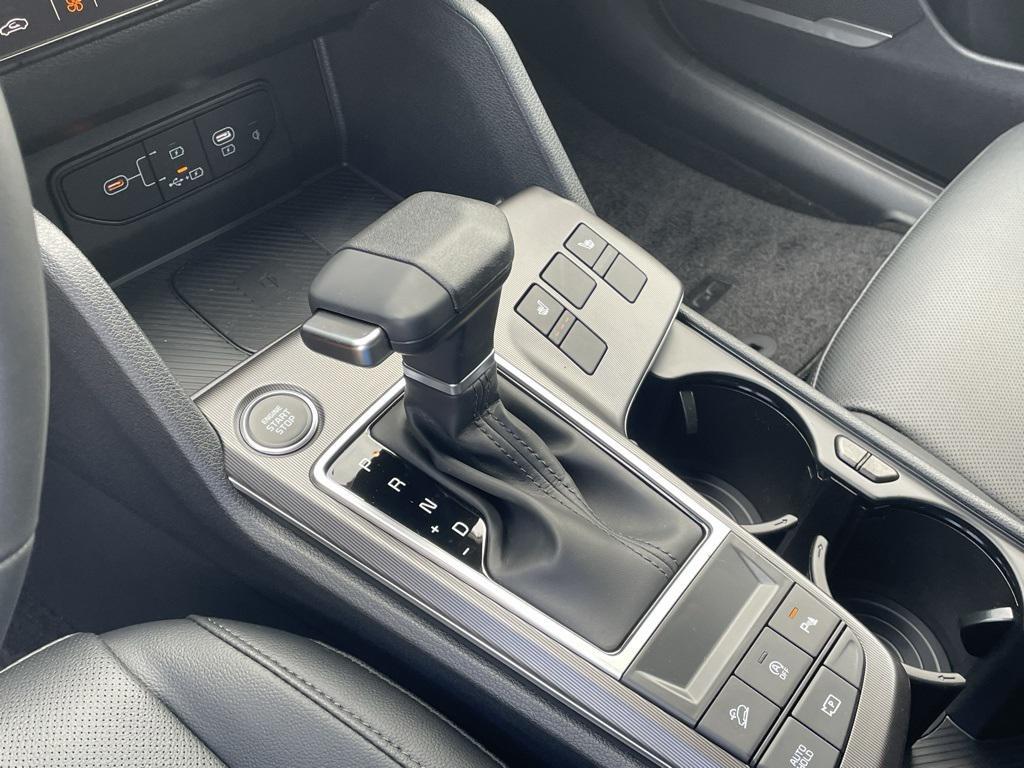 new 2026 Kia Sportage car, priced at $31,268