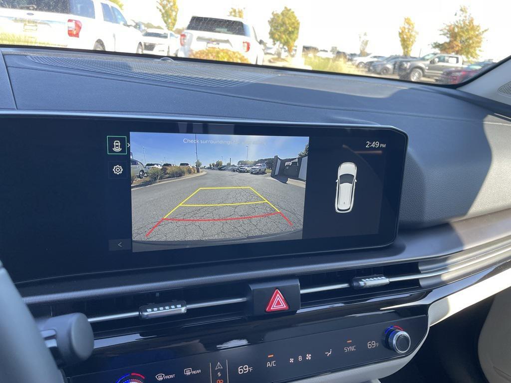 new 2026 Kia Sportage car, priced at $31,090