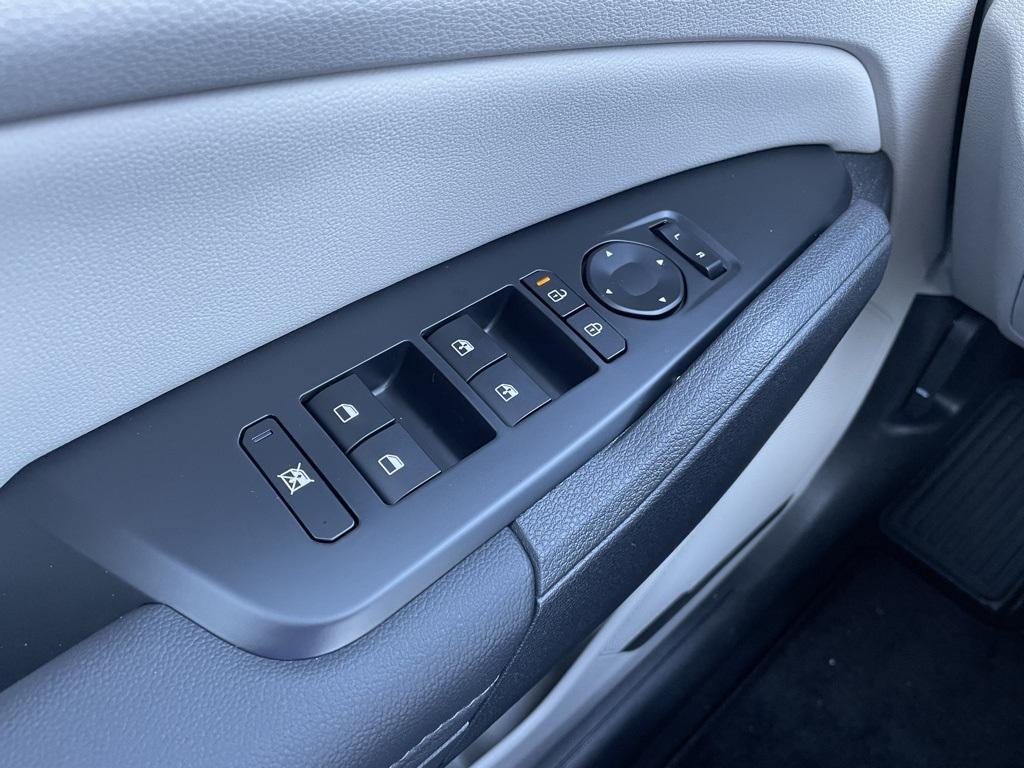 new 2026 Kia Sportage car, priced at $31,090