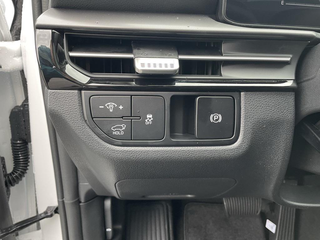 new 2026 Kia Sportage car, priced at $31,433