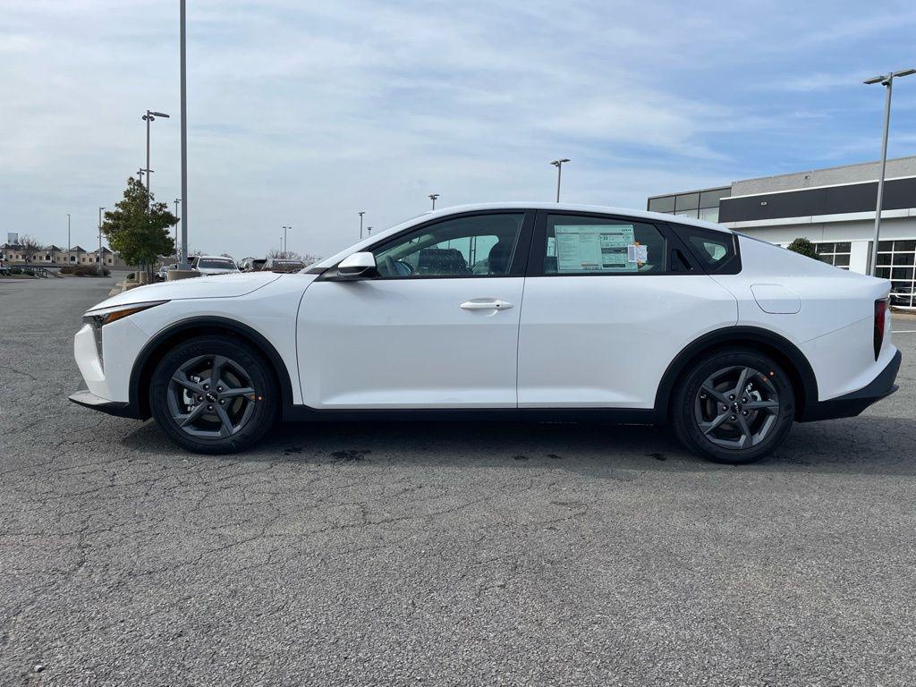 new 2026 Kia K4 car, priced at $24,121