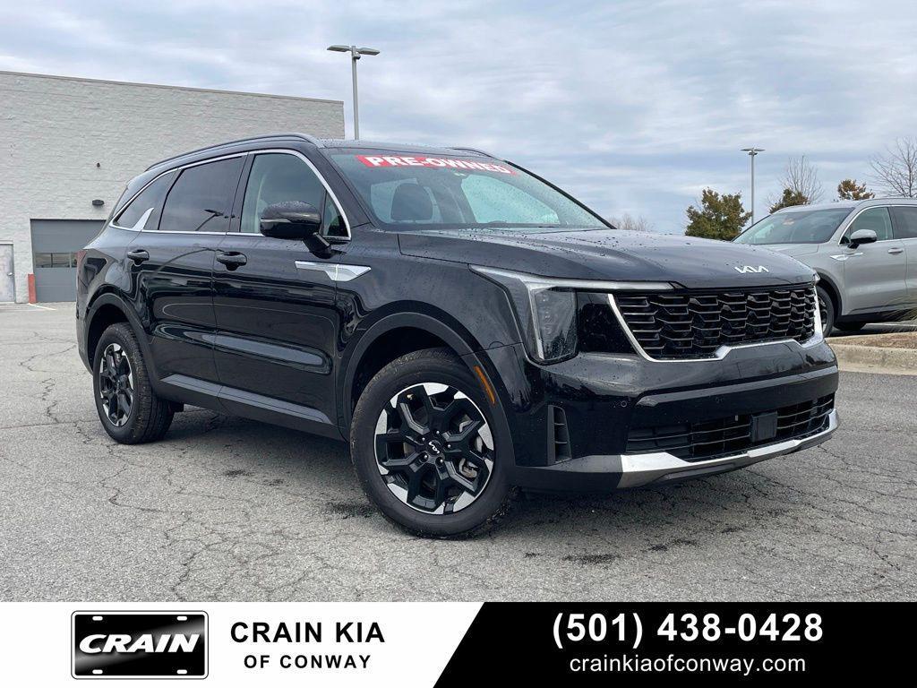 used 2025 Kia Sorento car, priced at $27,512
