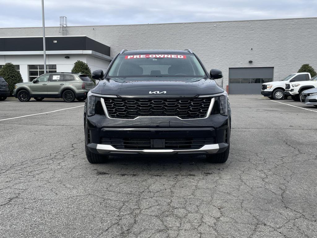 used 2025 Kia Sorento car, priced at $28,497