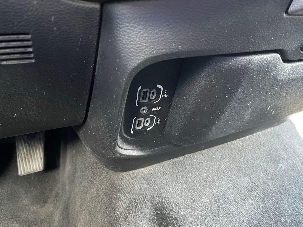 used 2022 Ram 1500 car, priced at $39,187