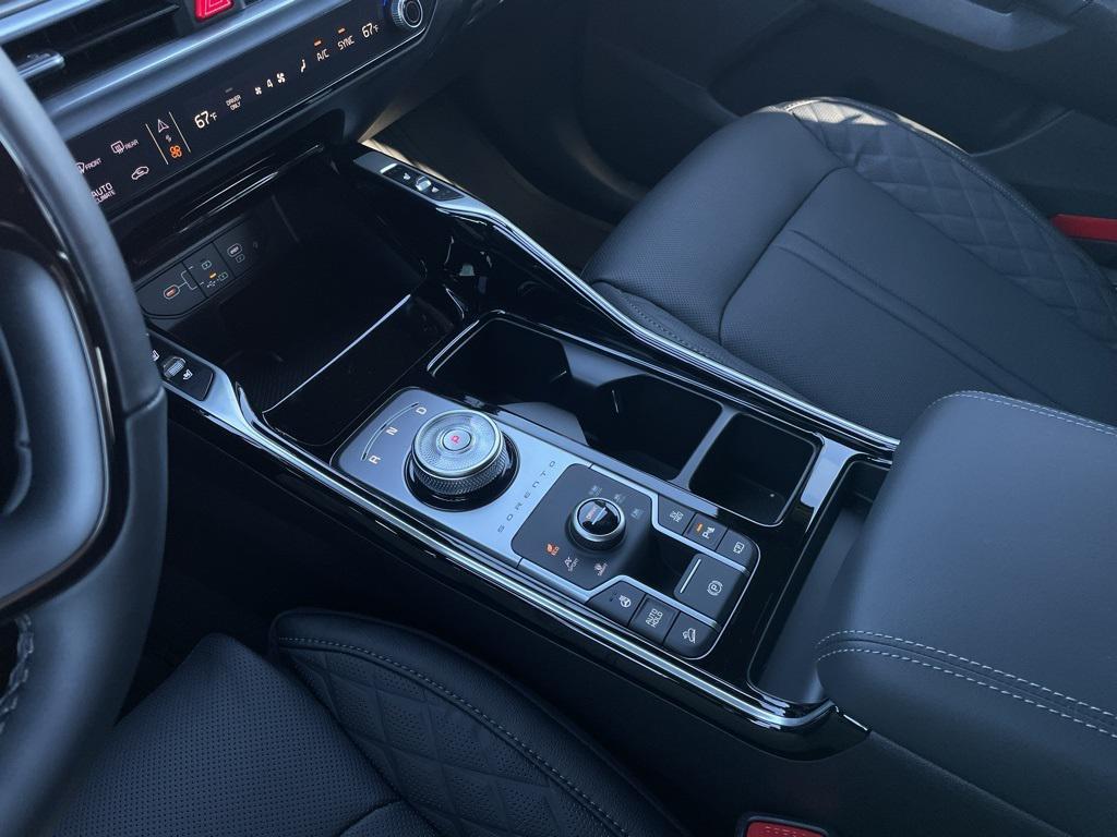 new 2026 Kia Sorento Plug-In Hybrid car, priced at $54,388