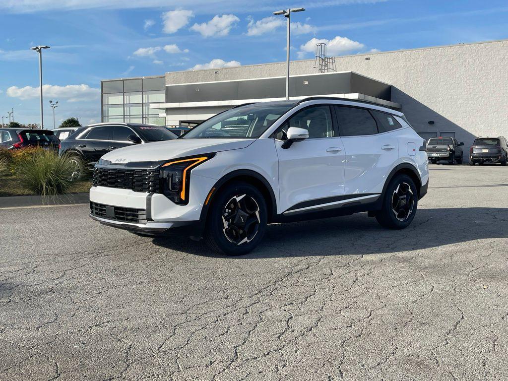 new 2026 Kia Sportage car, priced at $30,926