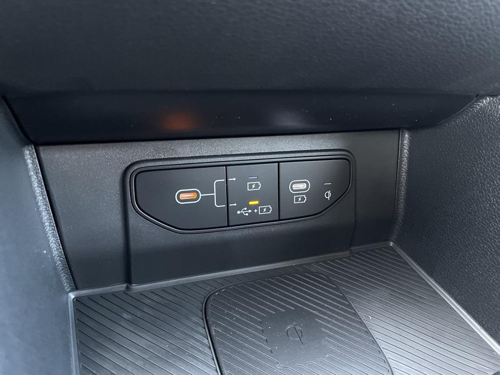 new 2026 Kia Sportage car, priced at $30,926