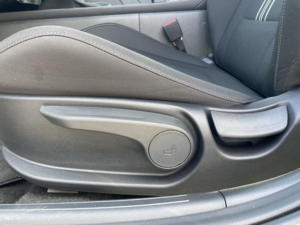 used 2025 Hyundai Elantra car, priced at $21,814