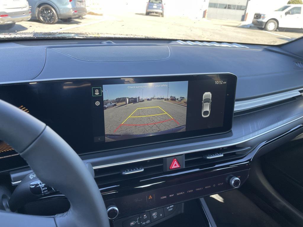 new 2026 Kia K5 car, priced at $30,094