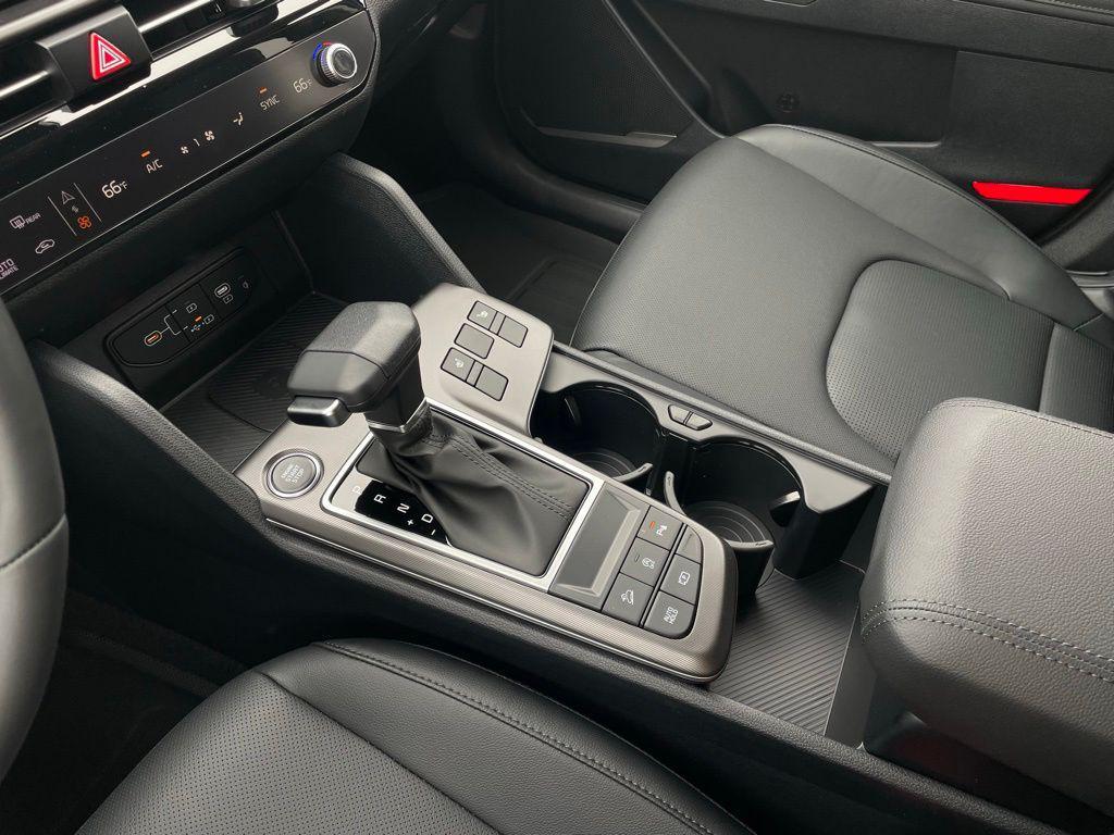 new 2026 Kia Sportage car, priced at $30,774