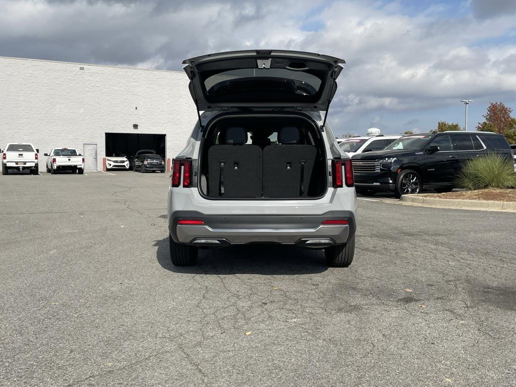 new 2026 Kia Sorento car, priced at $35,943