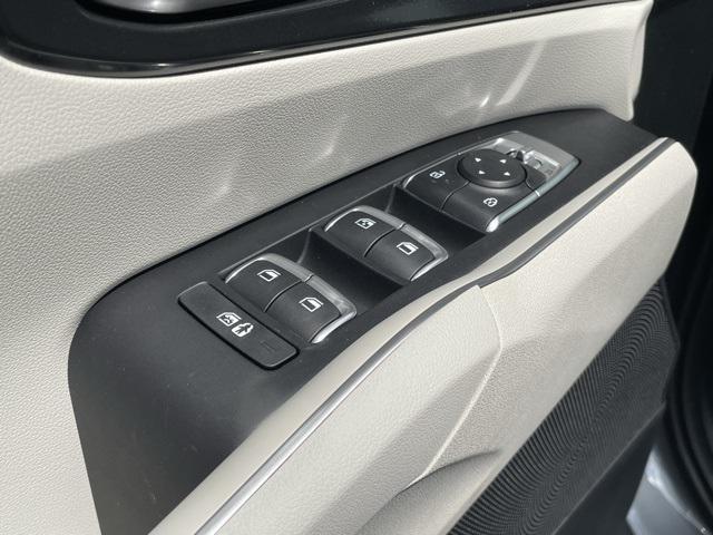 new 2025 Kia Sorento car, priced at $32,387