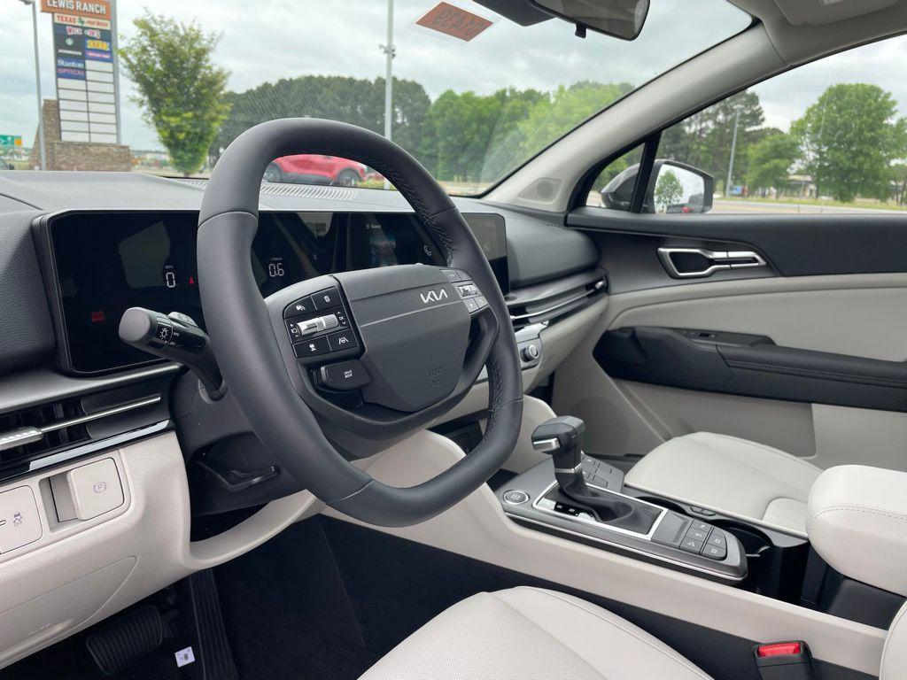 new 2026 Kia Sportage car, priced at $30,774