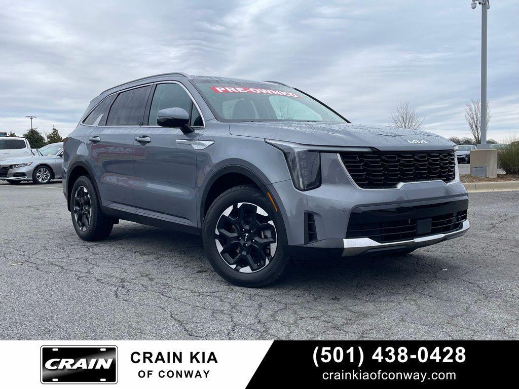 used 2025 Kia Sorento car, priced at $27,468