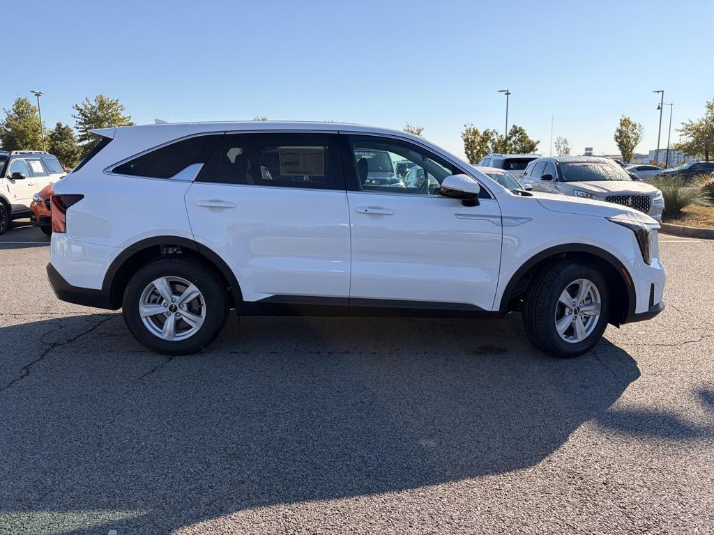 new 2026 Kia Sorento car, priced at $31,132