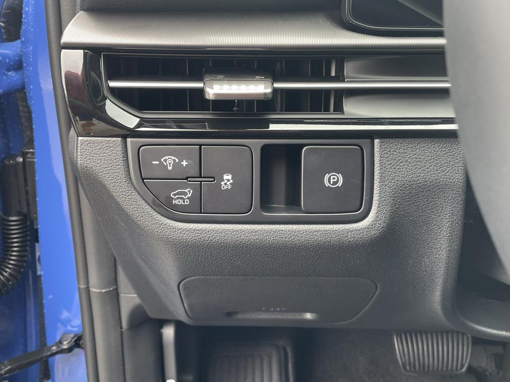 new 2026 Kia Sportage car, priced at $30,295