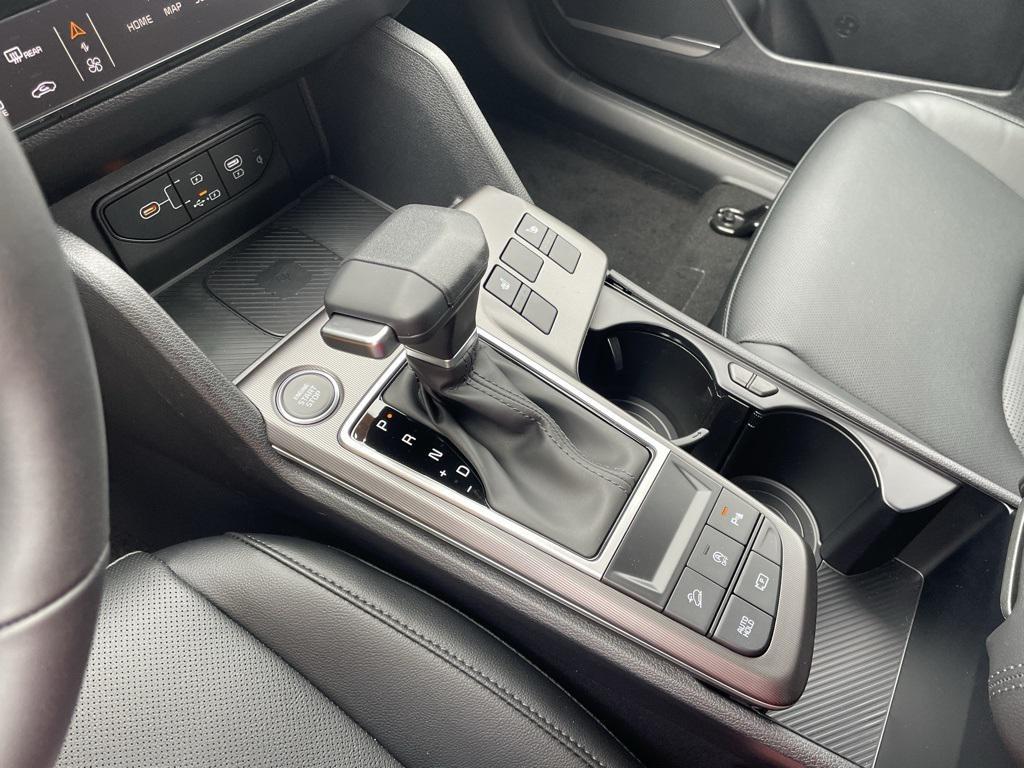 new 2026 Kia Sportage car, priced at $30,295