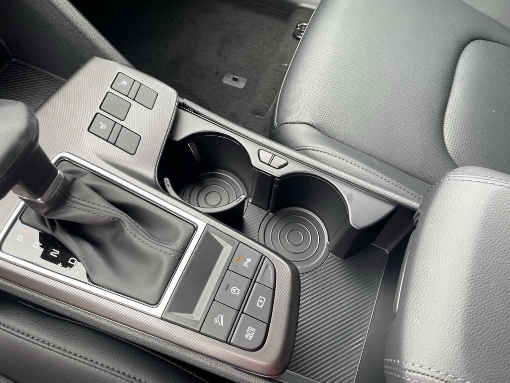 new 2026 Kia Sportage car, priced at $30,295