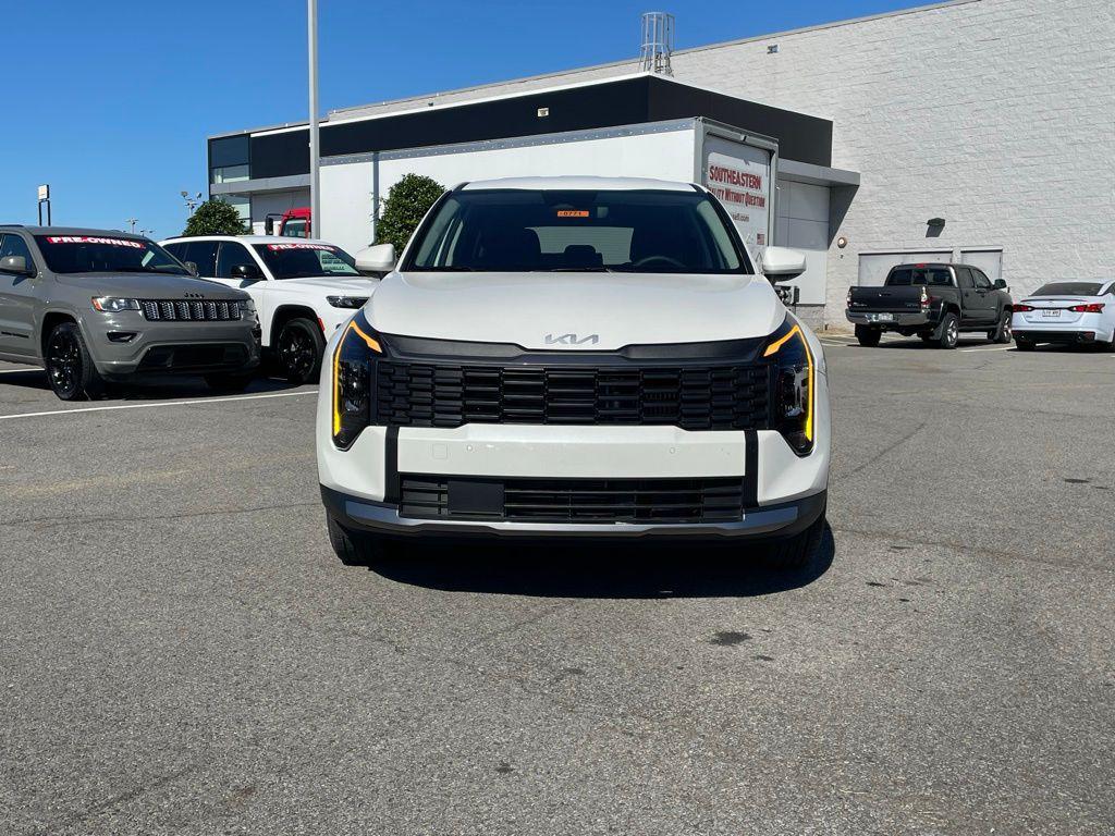 new 2026 Kia Sportage Hybrid car, priced at $30,308