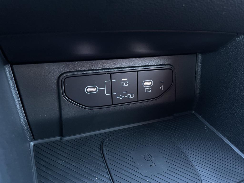 new 2026 Kia Sportage car, priced at $35,963