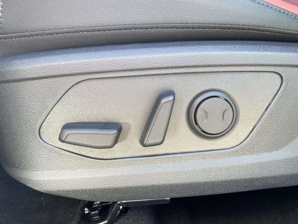 new 2026 Kia Sportage car, priced at $35,963