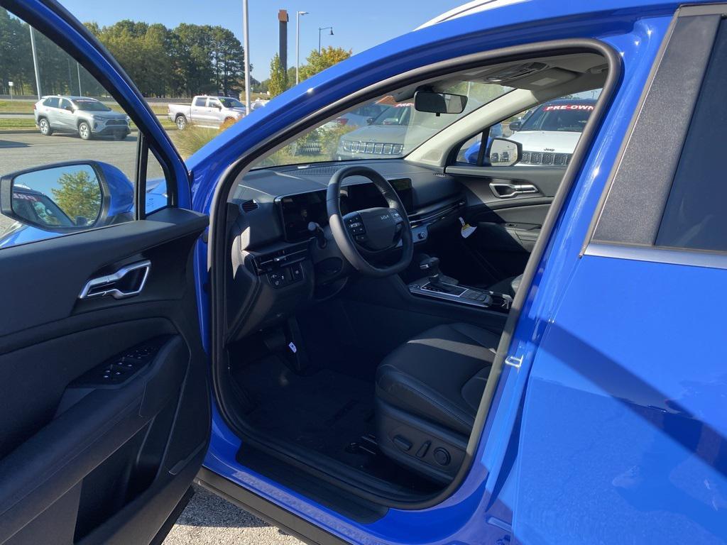 new 2026 Kia Sportage car, priced at $31,580
