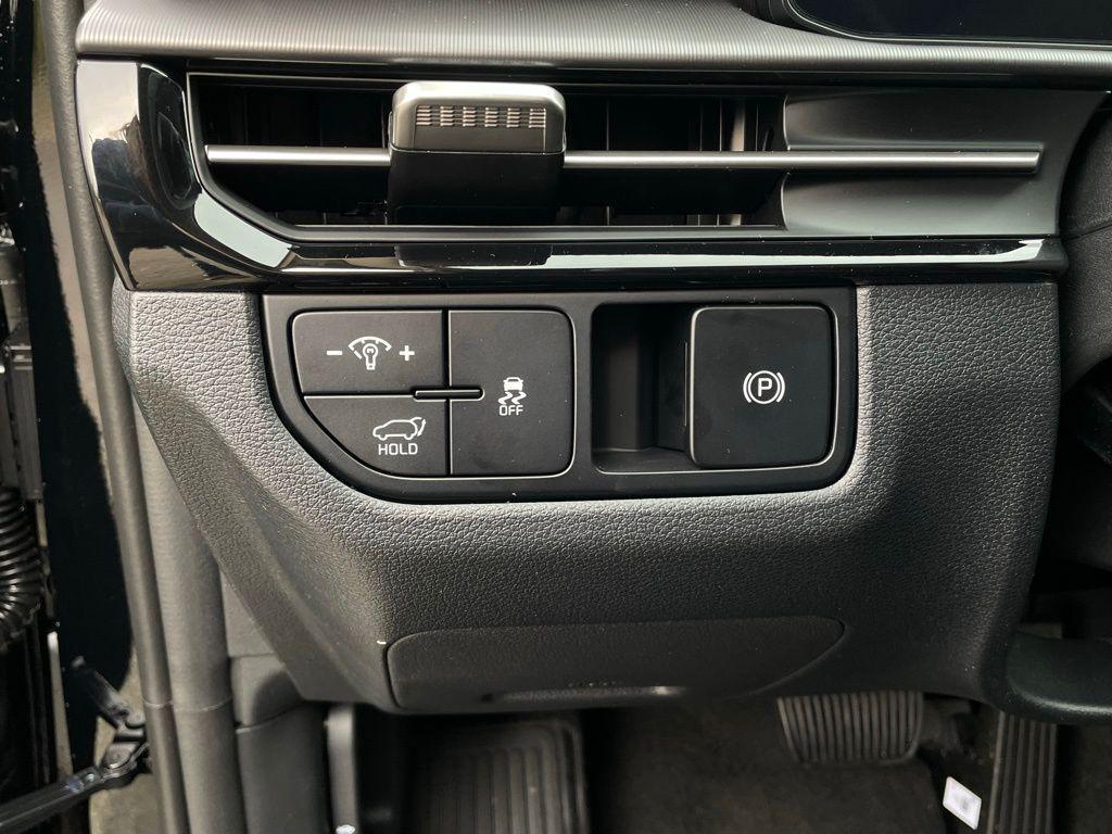 new 2026 Kia Sportage car, priced at $34,285