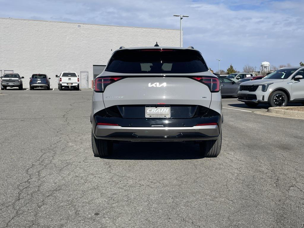 new 2026 Kia Sportage Hybrid car, priced at $39,086