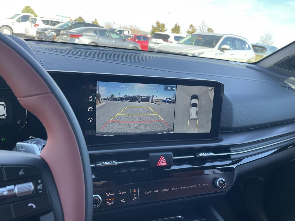 new 2026 Kia Sportage Hybrid car, priced at $39,086