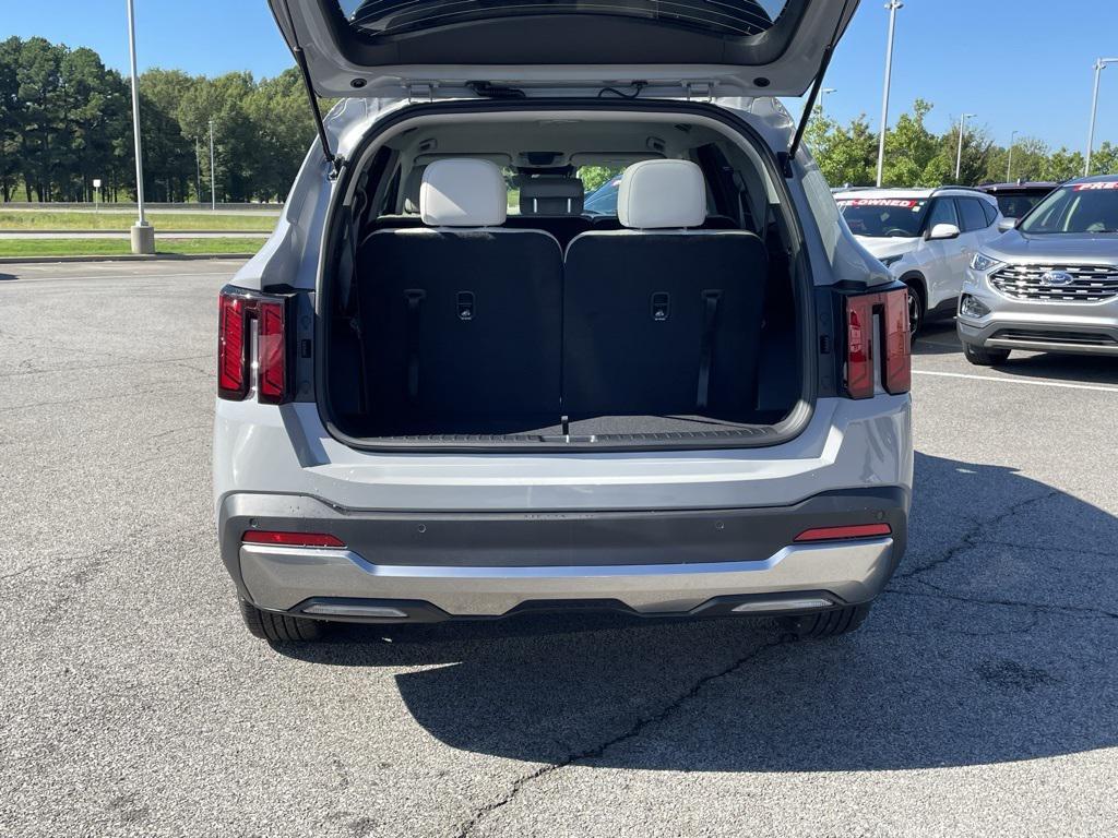 new 2026 Kia Sorento car, priced at $35,889
