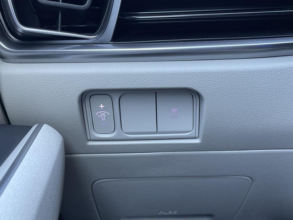 new 2026 Kia Sorento car, priced at $35,889