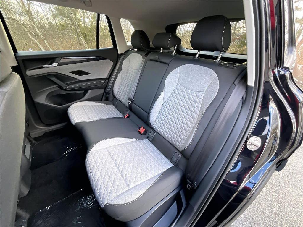 new 2026 Volkswagen Tiguan car, priced at $32,639