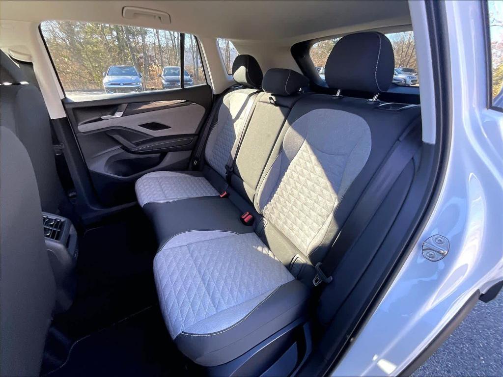 new 2026 Volkswagen Tiguan car, priced at $32,554