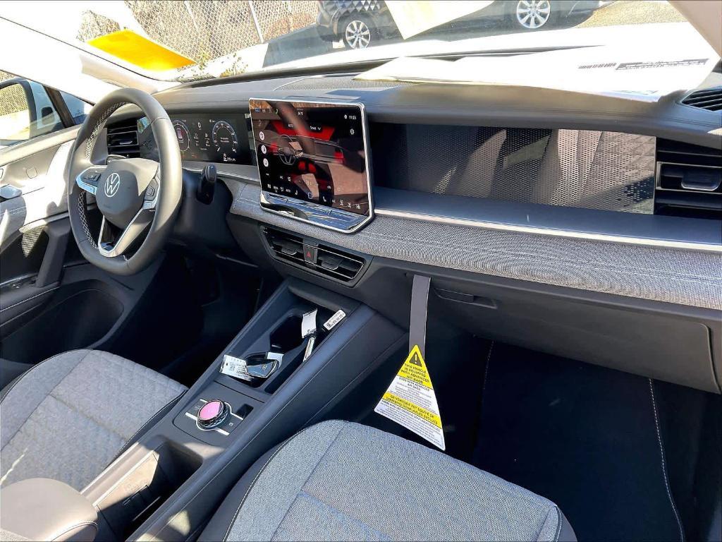 new 2026 Volkswagen Tiguan car, priced at $32,554