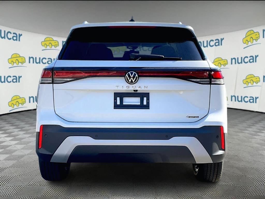 new 2026 Volkswagen Tiguan car, priced at $32,554