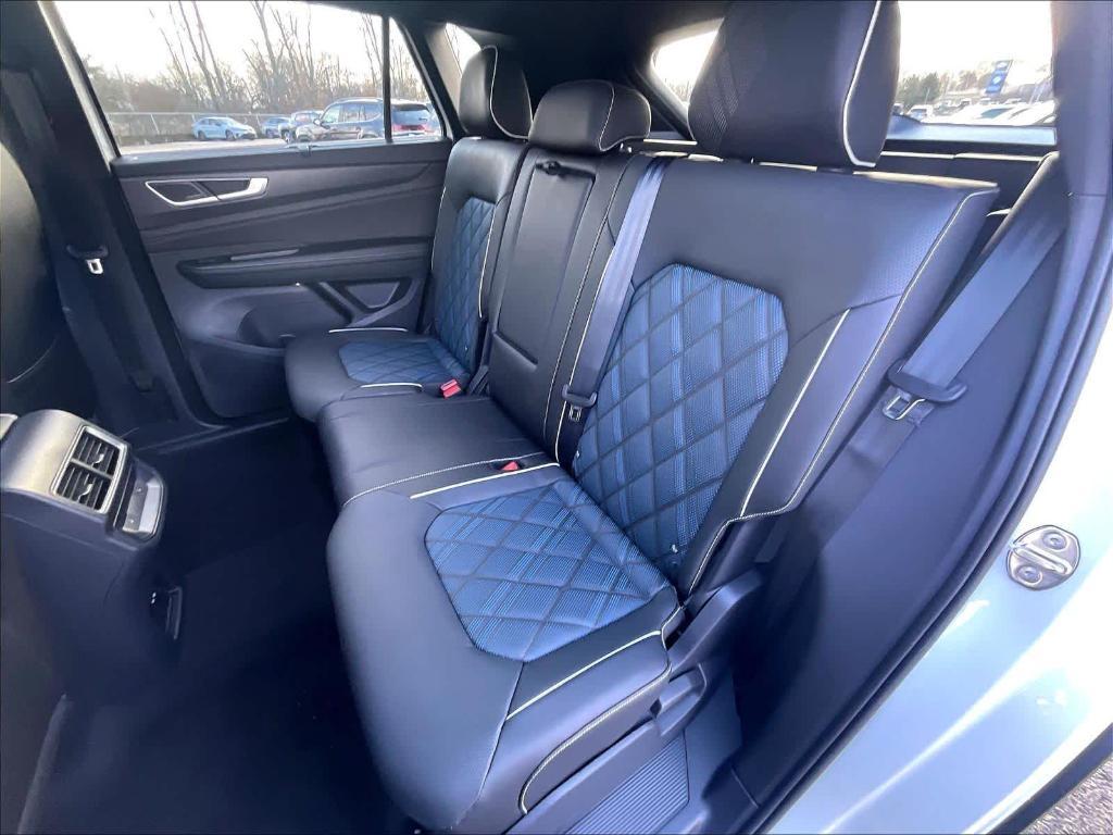 new 2026 Volkswagen Atlas Cross Sport car, priced at $52,595