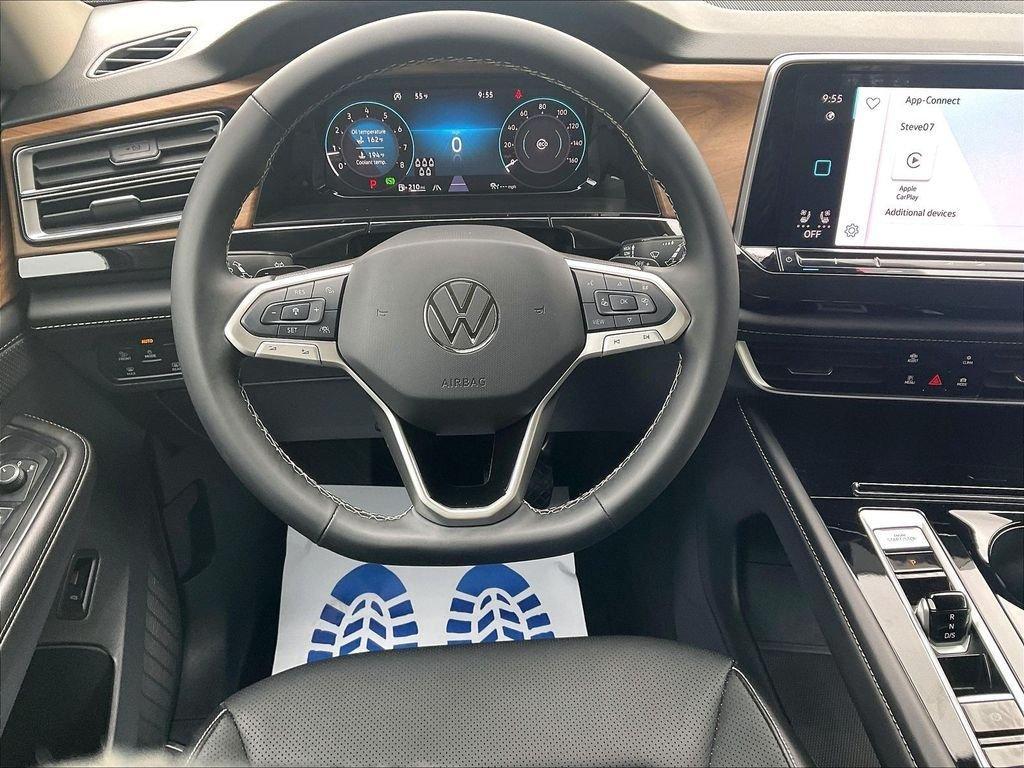 used 2025 Volkswagen Atlas car, priced at $33,219