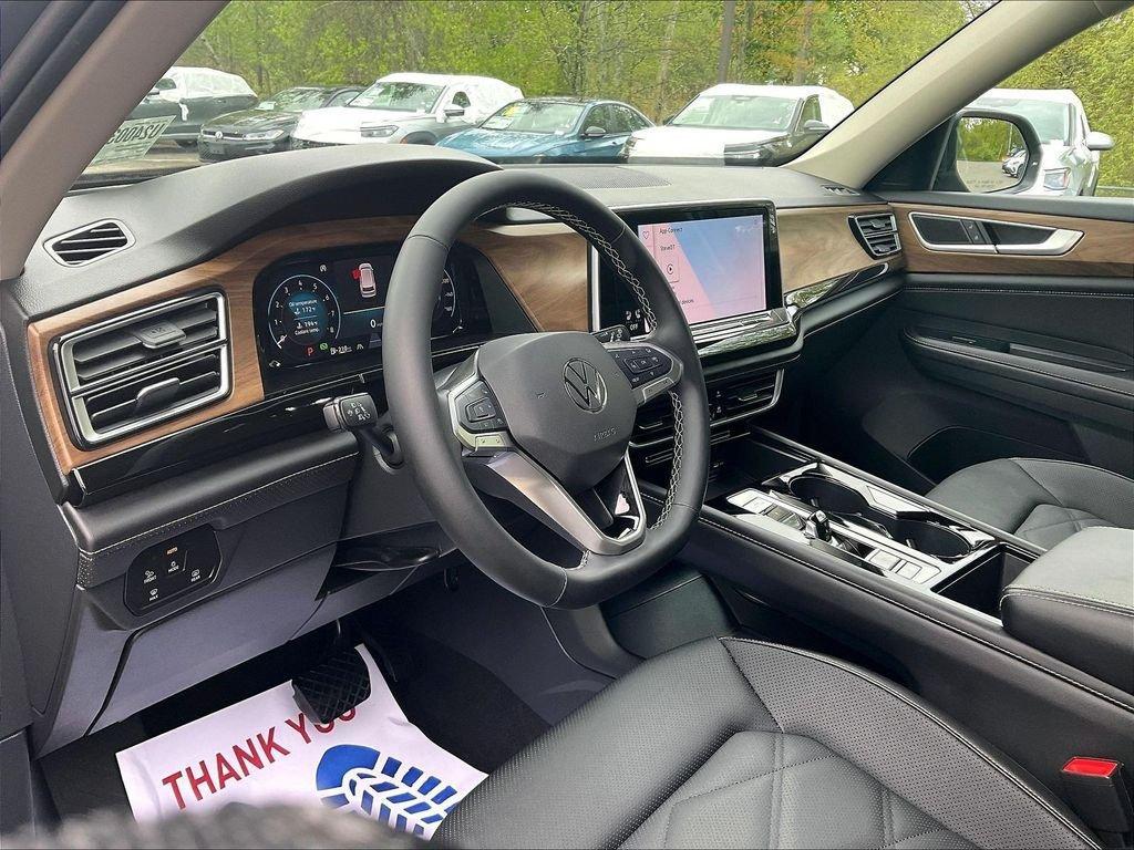 used 2025 Volkswagen Atlas car, priced at $33,219