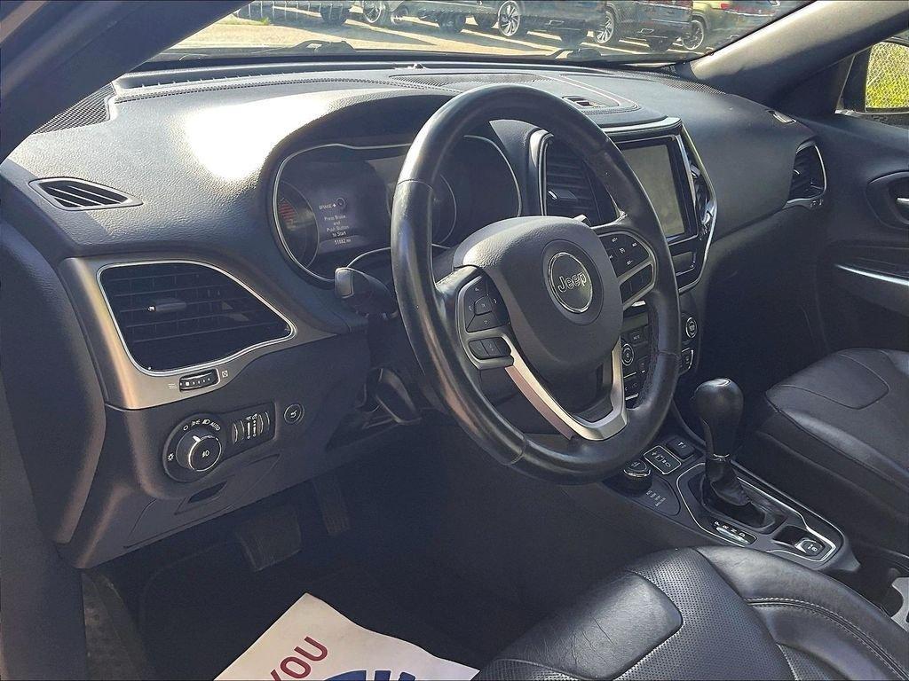 used 2020 Jeep Cherokee car, priced at $20,019