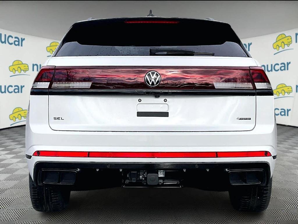 new 2026 Volkswagen Atlas Cross Sport car, priced at $49,452