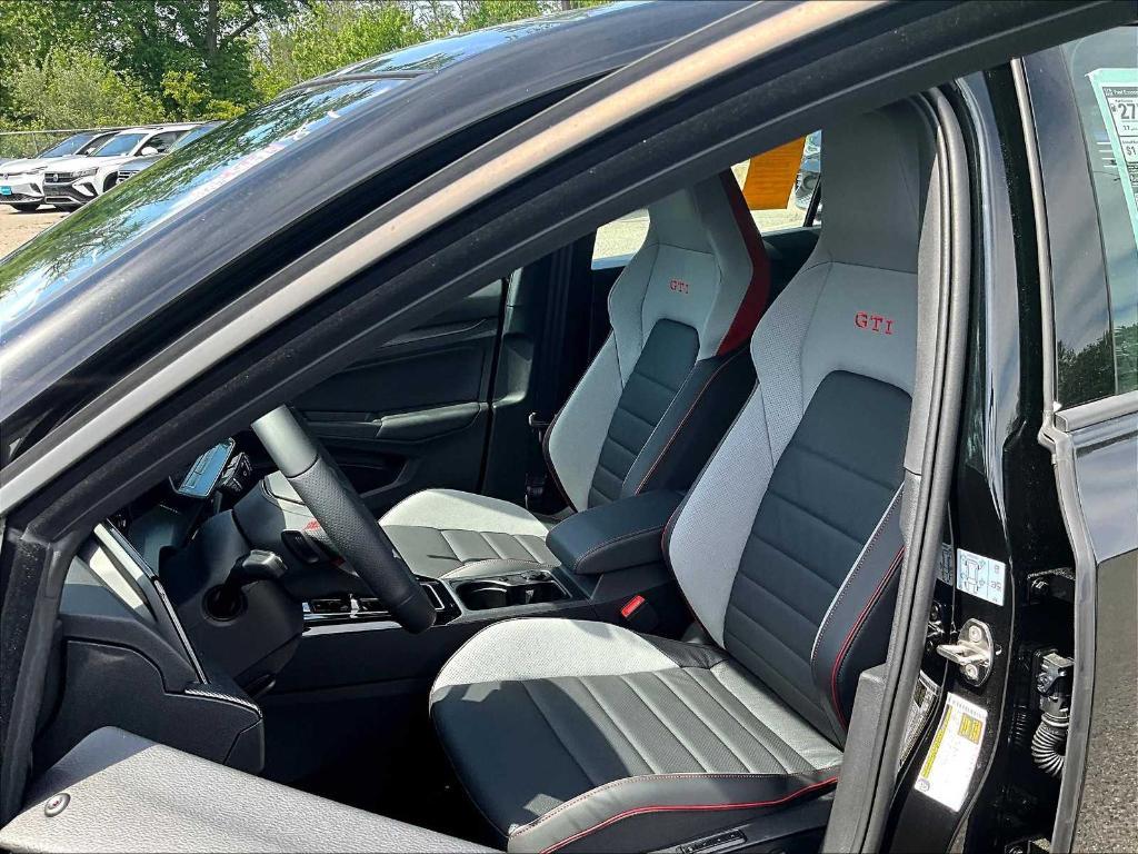 new 2025 Volkswagen Golf GTI car, priced at $35,500