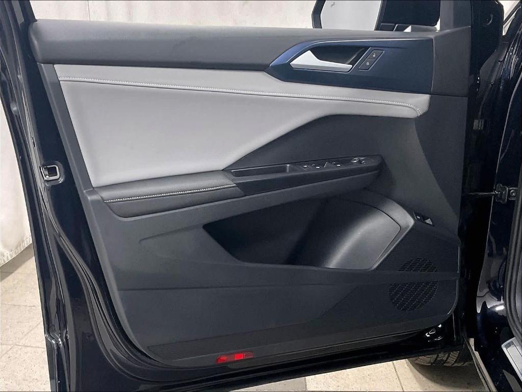 used 2024 Volkswagen Taos car, priced at $22,900