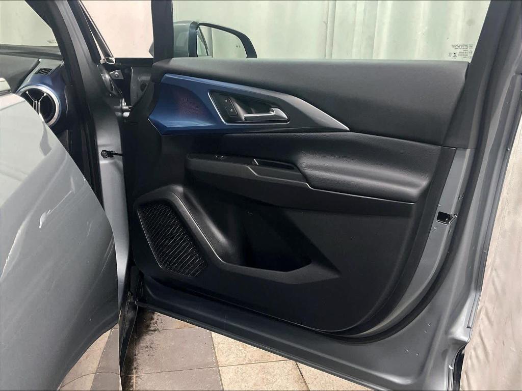 used 2025 Chevrolet Equinox EV car, priced at $24,200